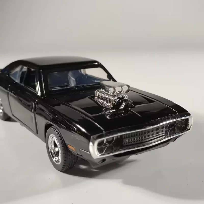 "1970 Dodge Charger Muscle Car Diecast Model - Classic Alloy Sports Supercar for Home Decor & Collectors" Scale 1:32 - Image 5